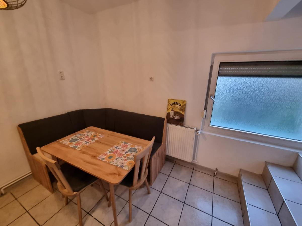 Pension Donaublick Grein 2 In Stifterstrasse 19A Экстерьер фото